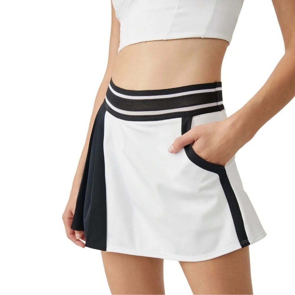 Free People Movement Round Robbin Skort White Black Pleated High Waist Athletic